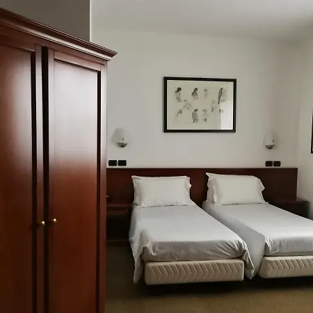 호텔 Medea (adults Only) 알바