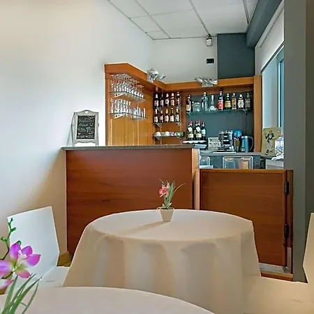 Medea (adults Only) 3* Alba (Piedmont)