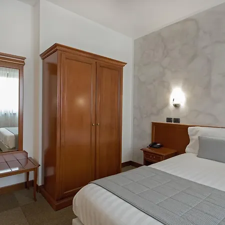 Medea (adults Only) 알바