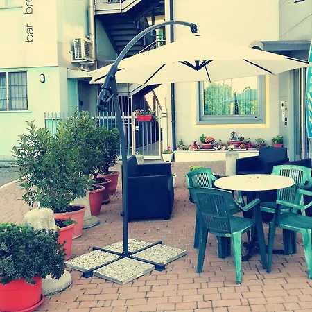 Medea (adults Only) 3*