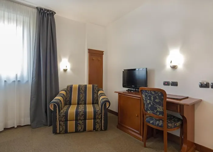 Medea (adults Only) Alba (Piedmont)