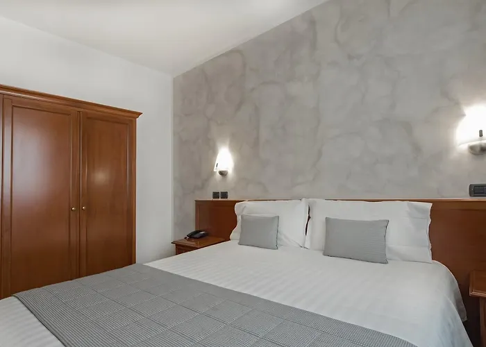 Medea (adults Only) Alba (Piedmont)