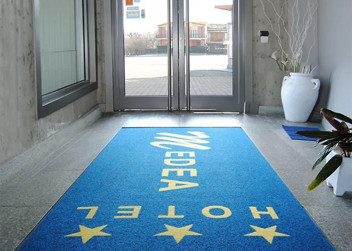 Medea (adults Only) Alba (Piedmont)