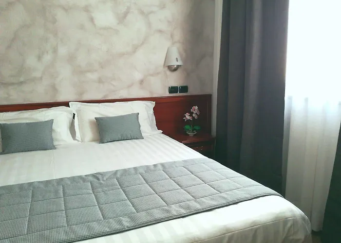 Medea (adults Only) Alba (Piedmont)